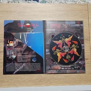 Pink Floyd the wall DVD (25th anniversary)